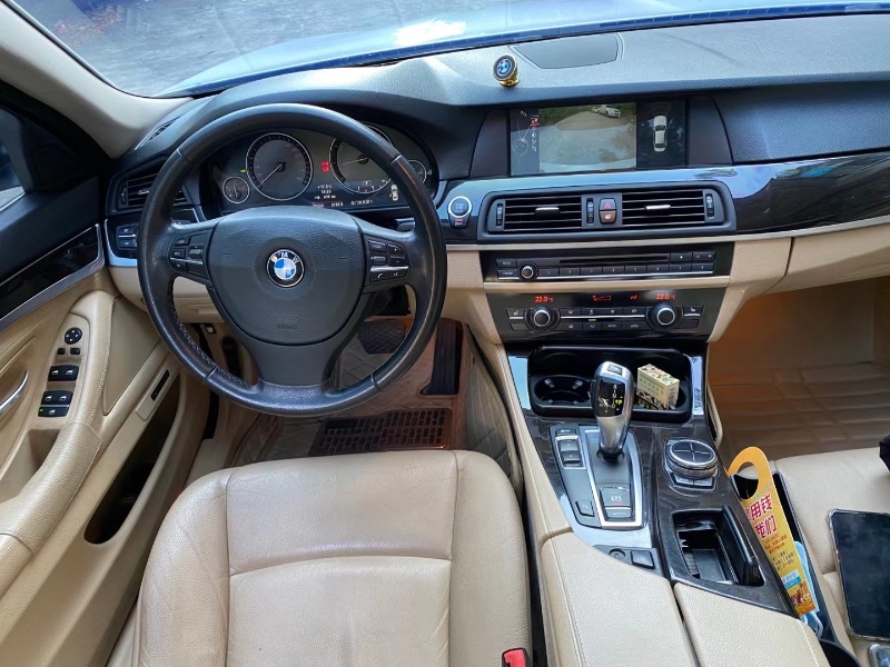 中山13年宝马5系5