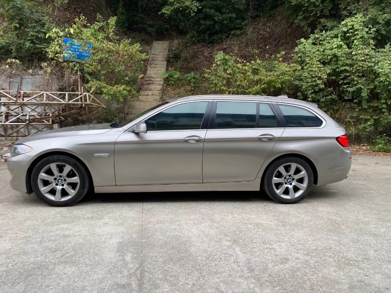 中山13年宝马5系7