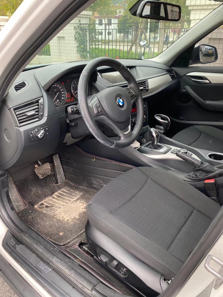 中山14年宝马X16