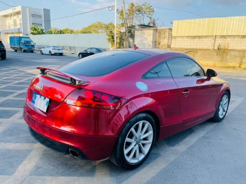 东莞11年奥迪TT6