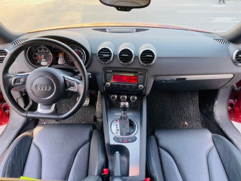 东莞11年奥迪TT2