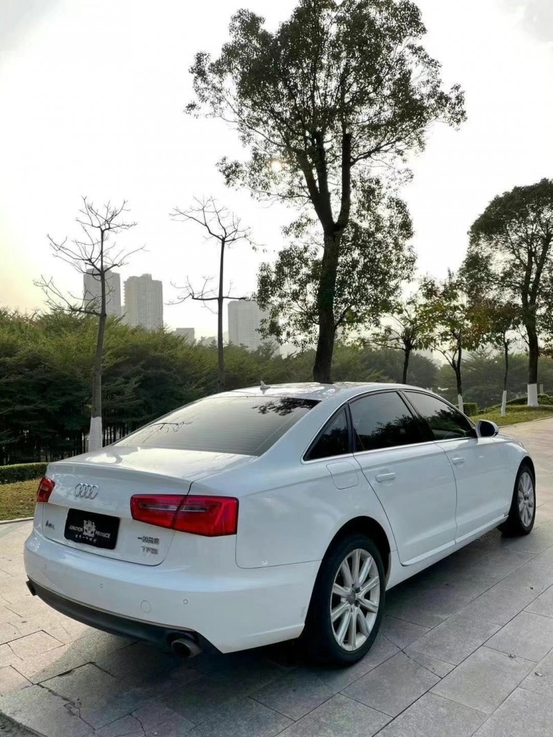 荊州16年奧迪A6L8