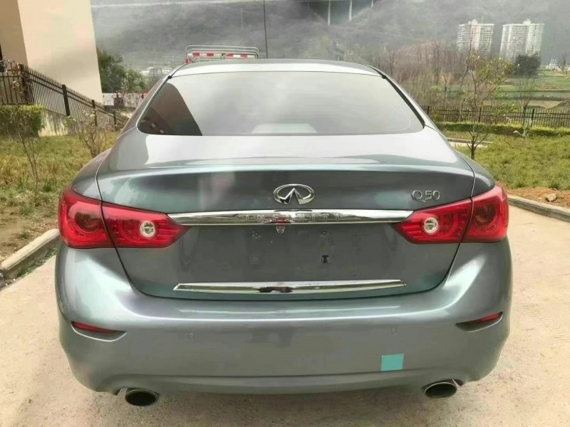 重慶15年英菲尼迪Q50L6