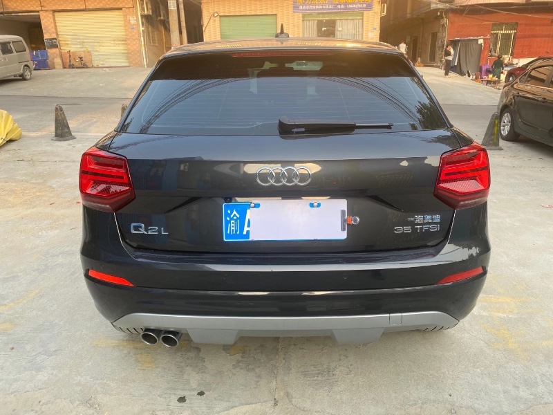 广州19年奥迪Q28
