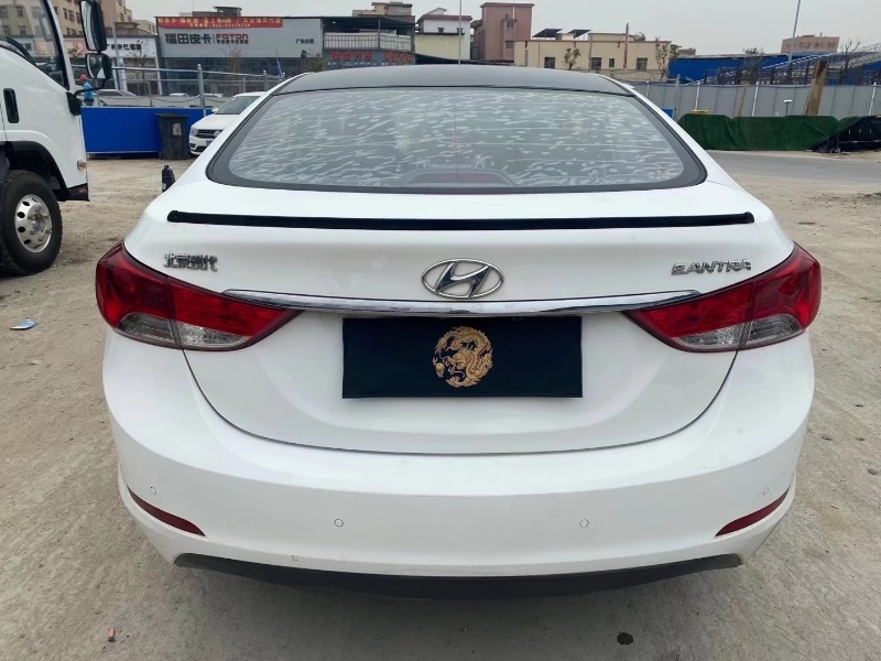 广州15年现代朗动2