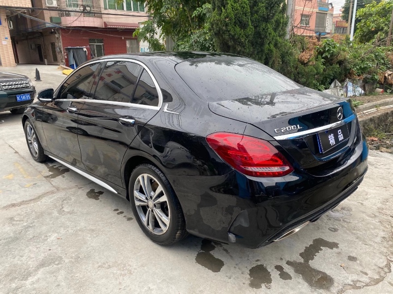 广州17年奔驰CL级9