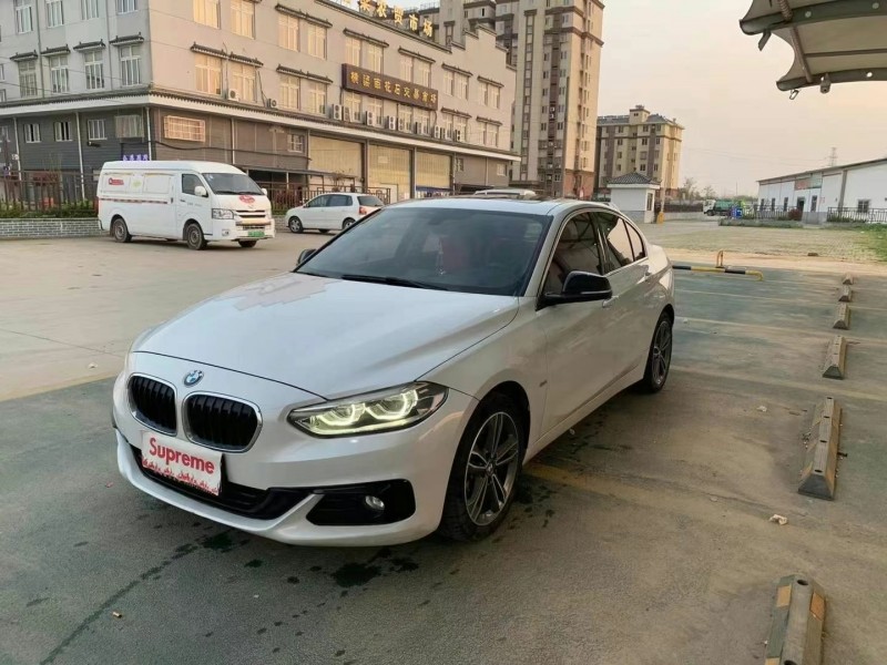 徐州17年宝马1系2