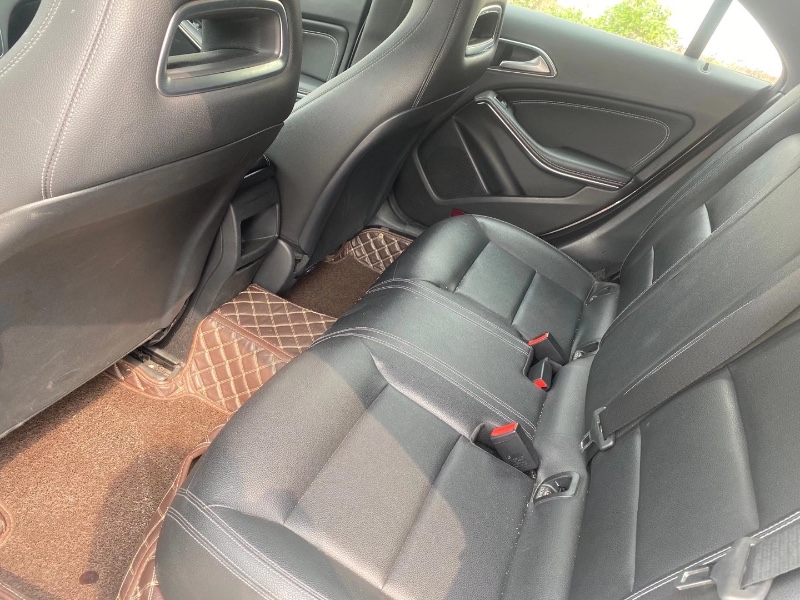 广州19年奔驰CLA6