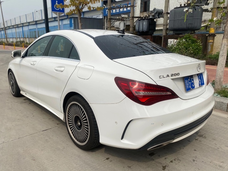 广州19年奔驰CLA4