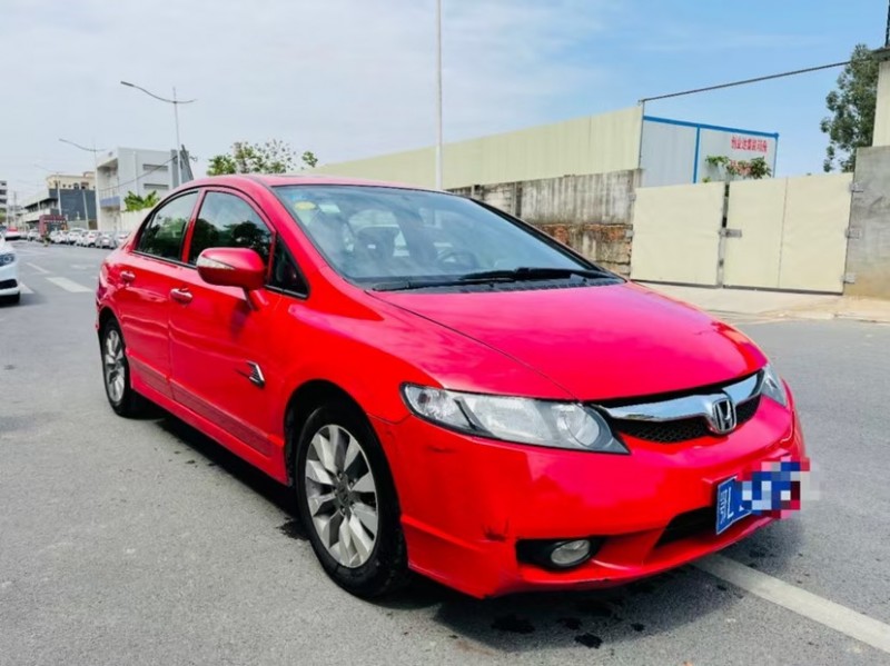 东莞11年本田思域2