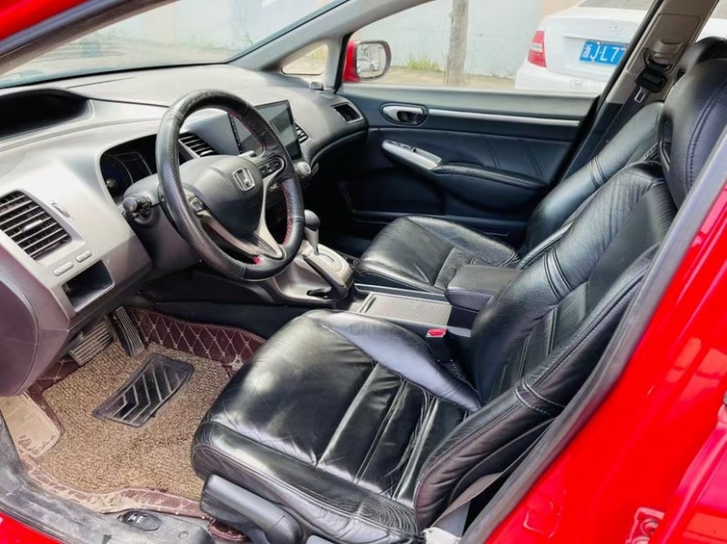 东莞11年本田思域6