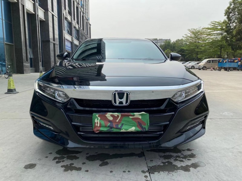 东莞抵押车21年本田雅阁出售