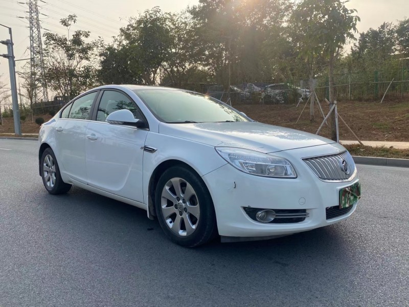 东莞12年别克君威2