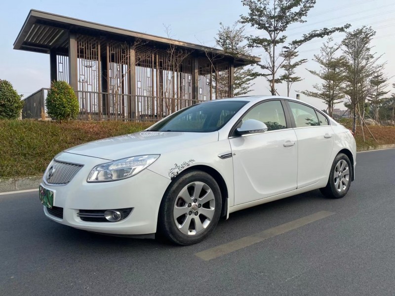 东莞12年别克君威3