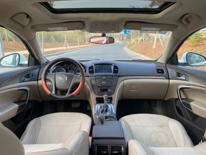 东莞12年别克君威6