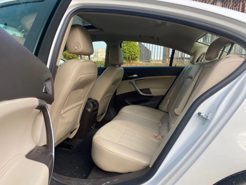 东莞12年别克君威7