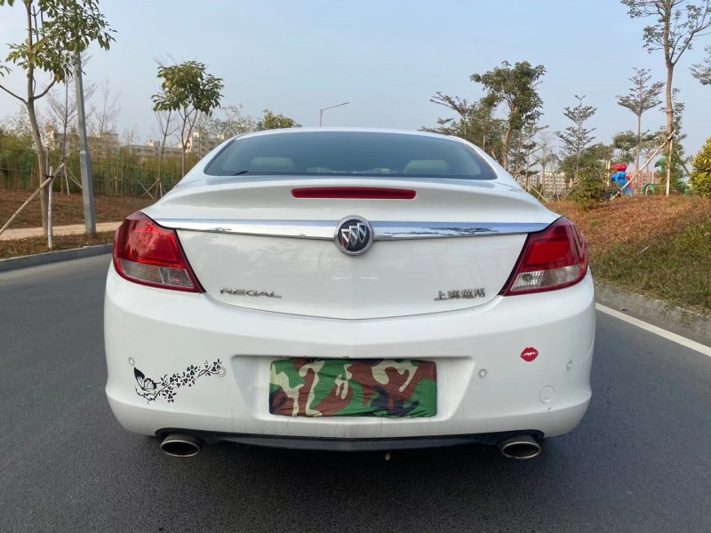 东莞12年别克君威9