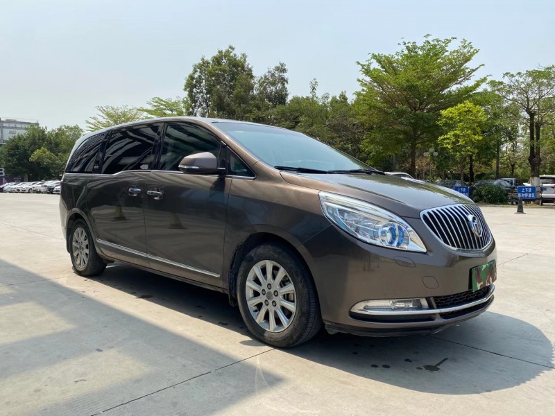 东莞13年别克GL82