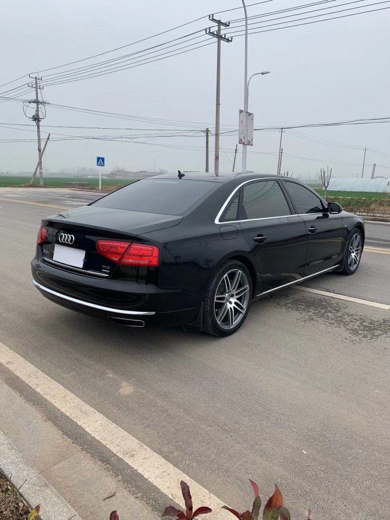 徐州13年奥迪A8L5