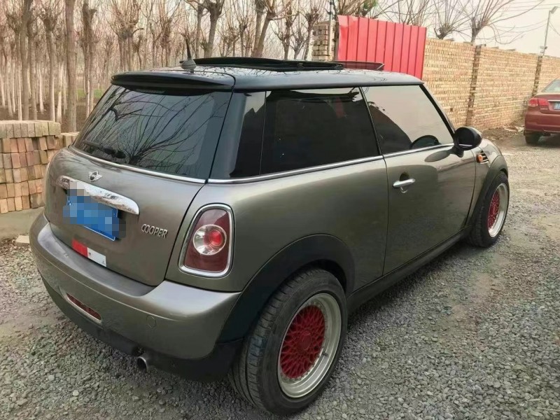 秦皇島12年寶馬MINI5