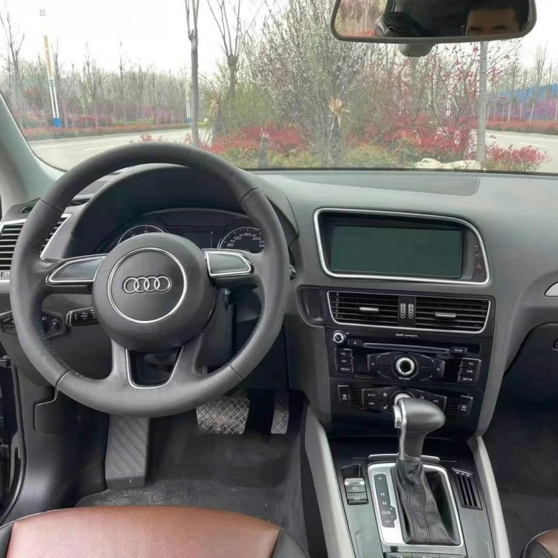 济宁17年奥迪Q56