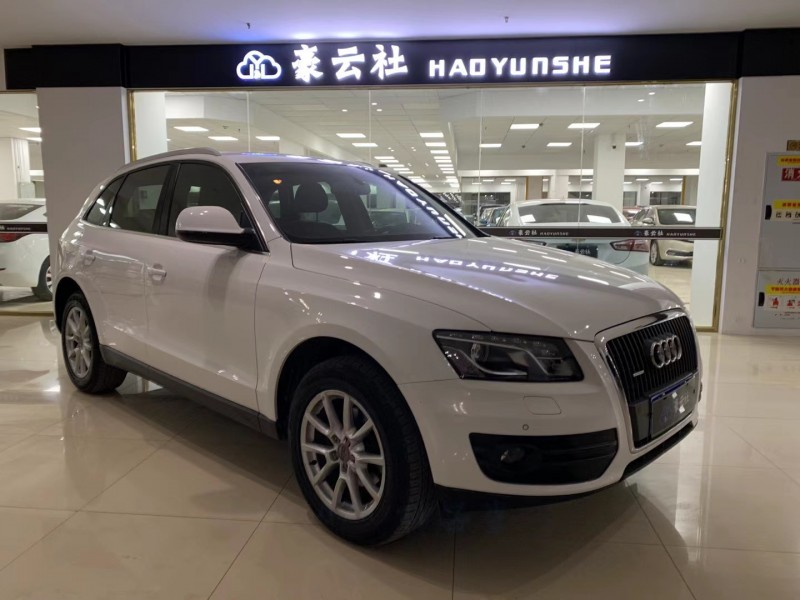 成都12年奥迪Q53