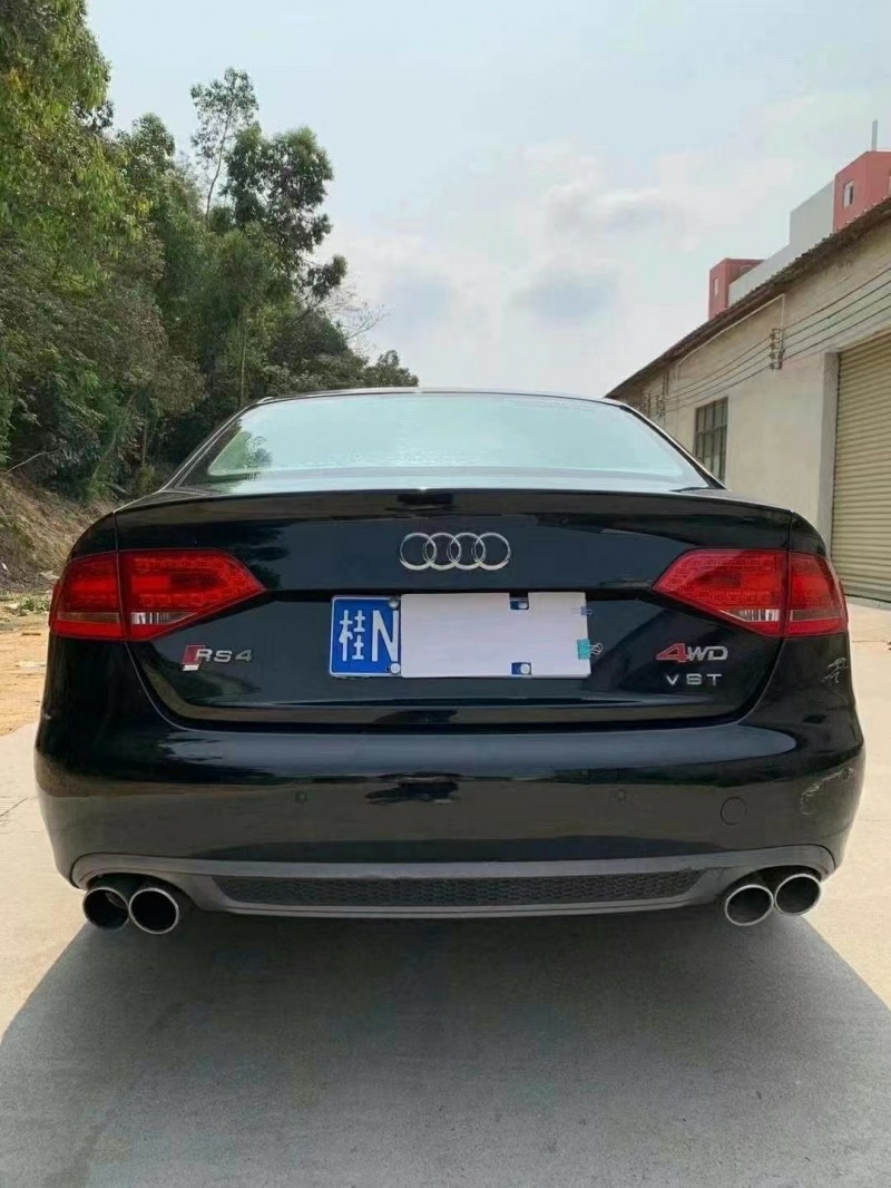 江门10年奥迪A4L8