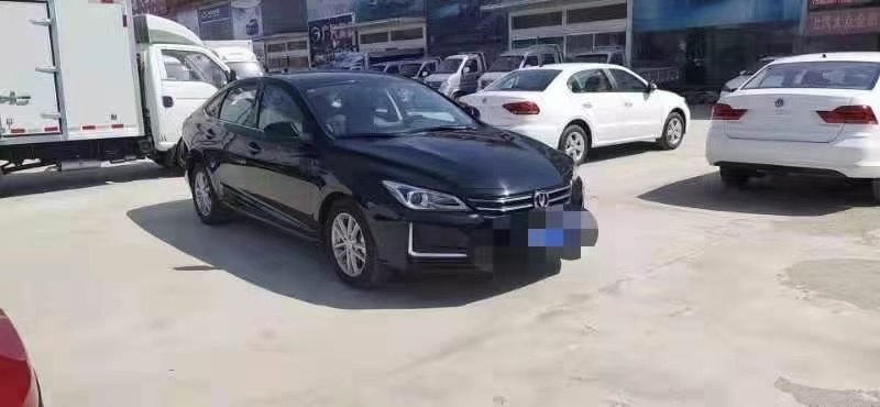 烟台20年长安汽车锐程CC3