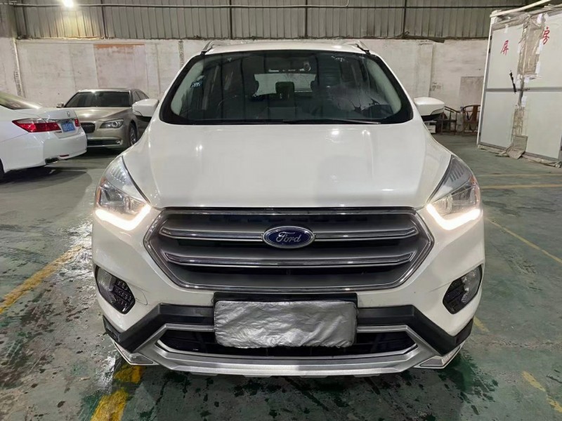 广州17年福特翼虎1