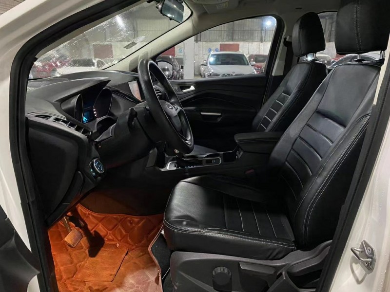 广州17年福特翼虎6