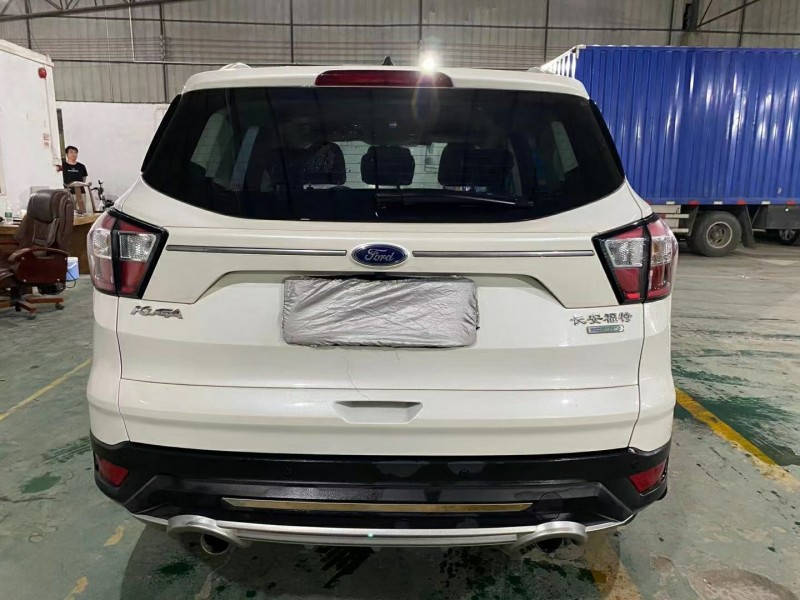 广州17年福特翼虎8