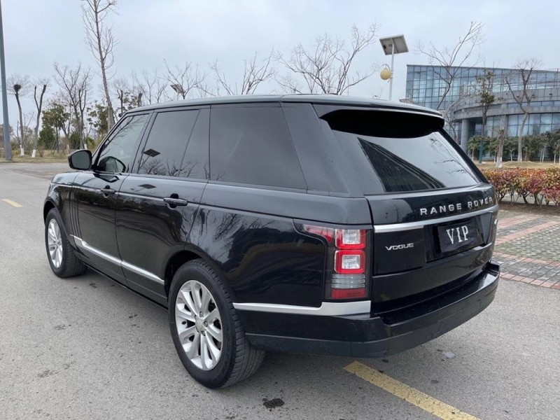 盐城14年路虎揽胜行政4