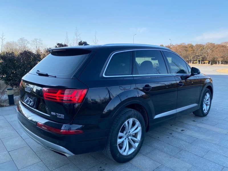 盐城18年奥迪Q76