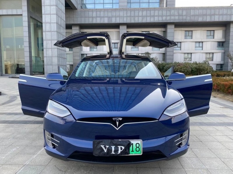 鹽城18年特斯拉MODEL X1