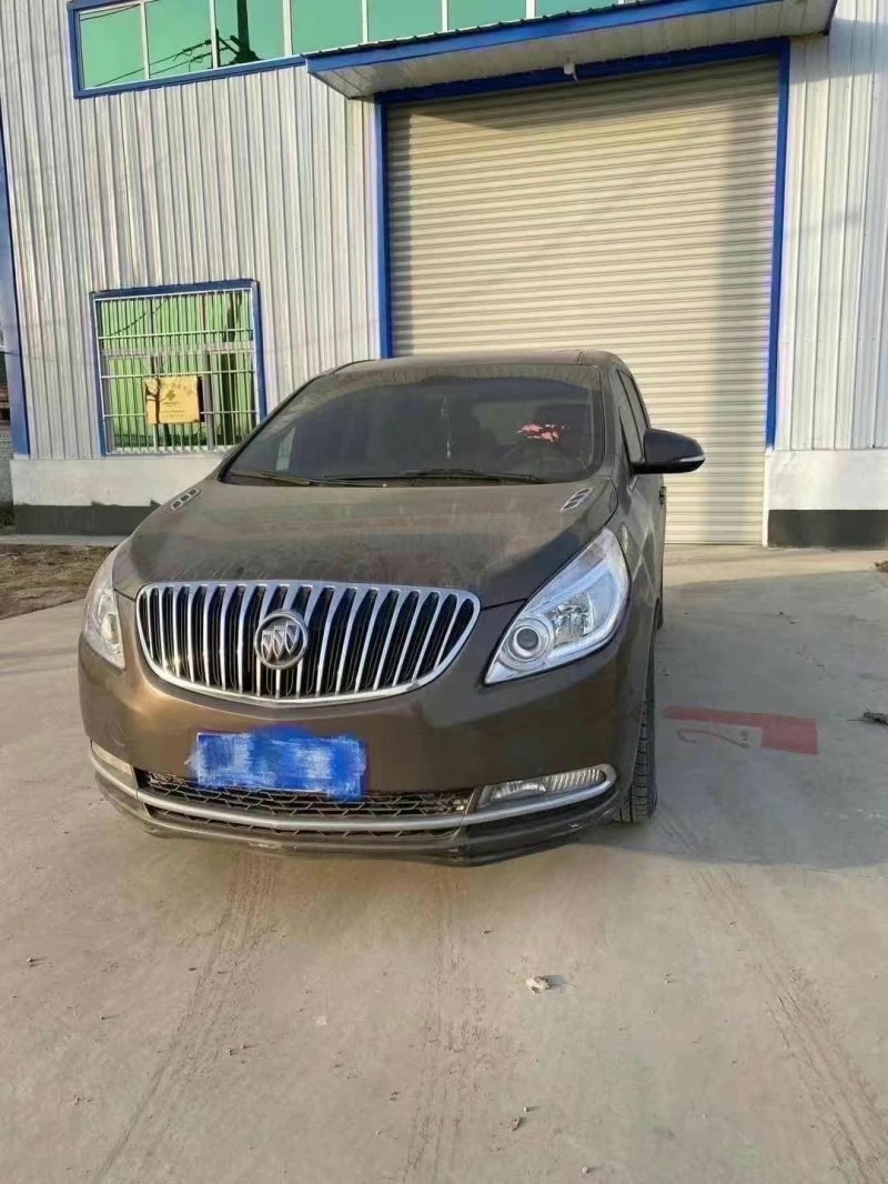 枣庄13年别克GL86