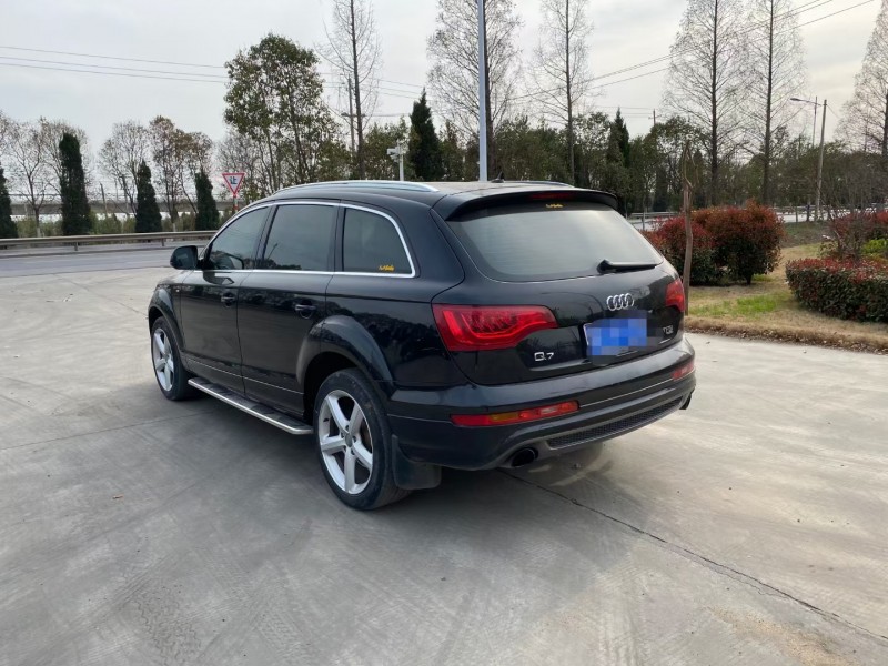 徐州13年奥迪Q74