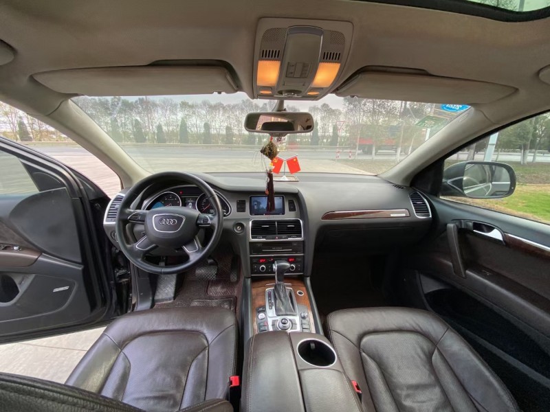 徐州13年奥迪Q75