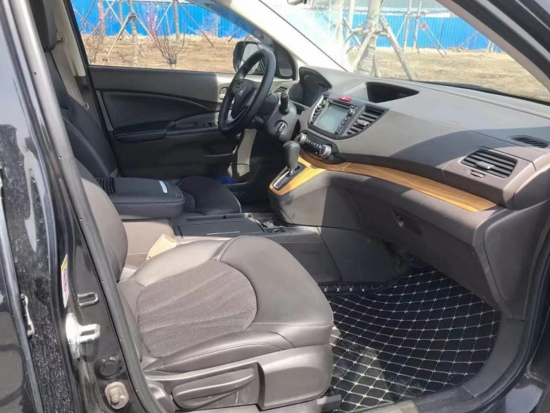 青岛16年本田CR-V6