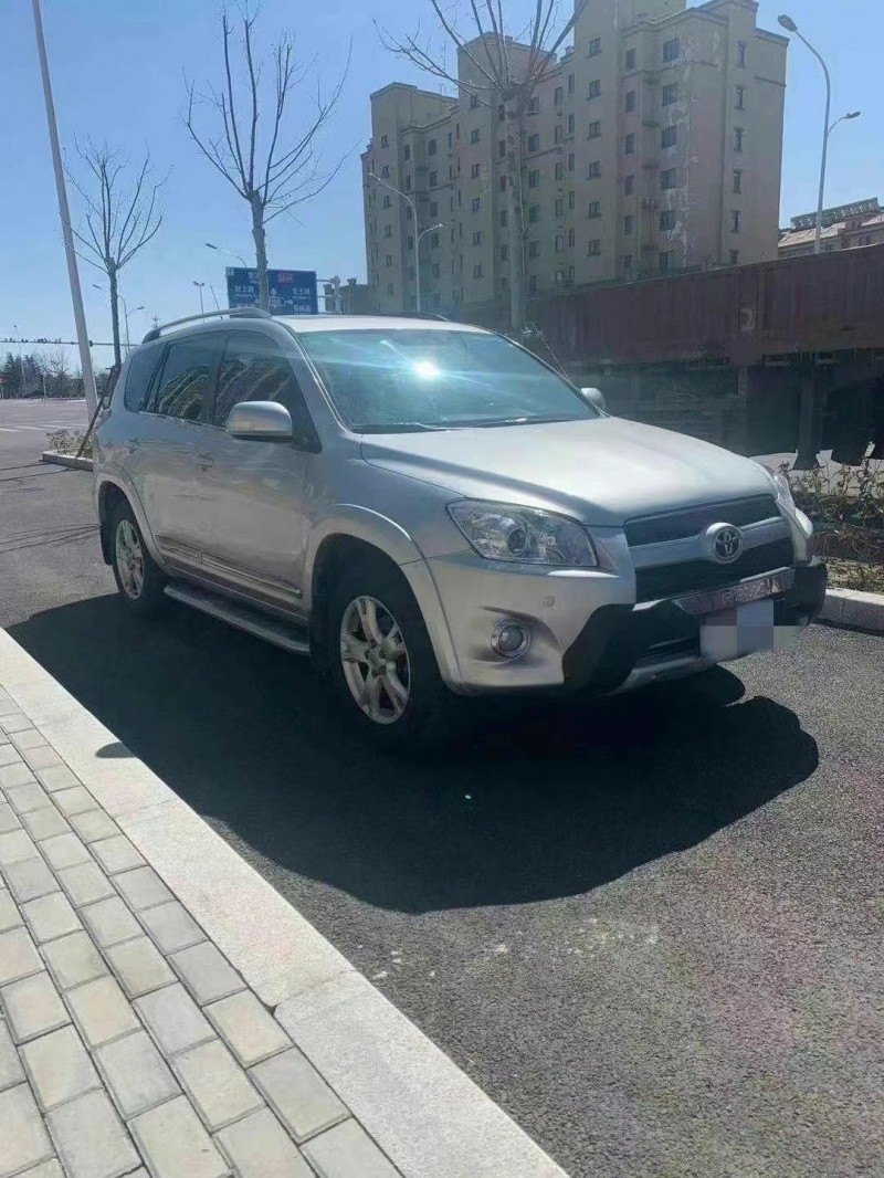 烟台12年丰田RAV43