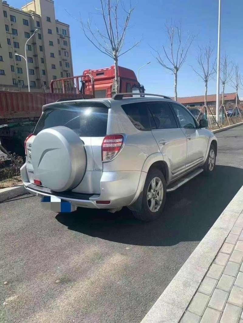 烟台12年丰田RAV46