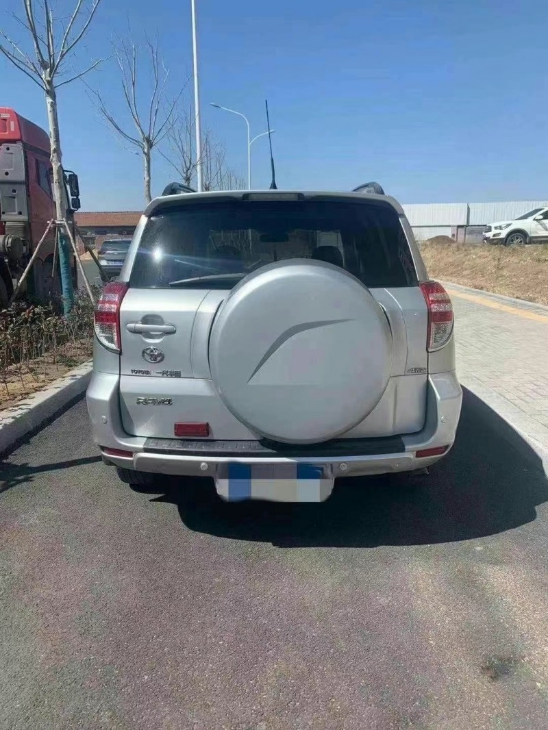 烟台12年丰田RAV47