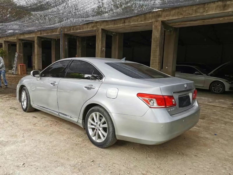 成都11年雷克萨斯ES4