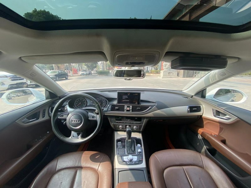 广州18年奥迪A76