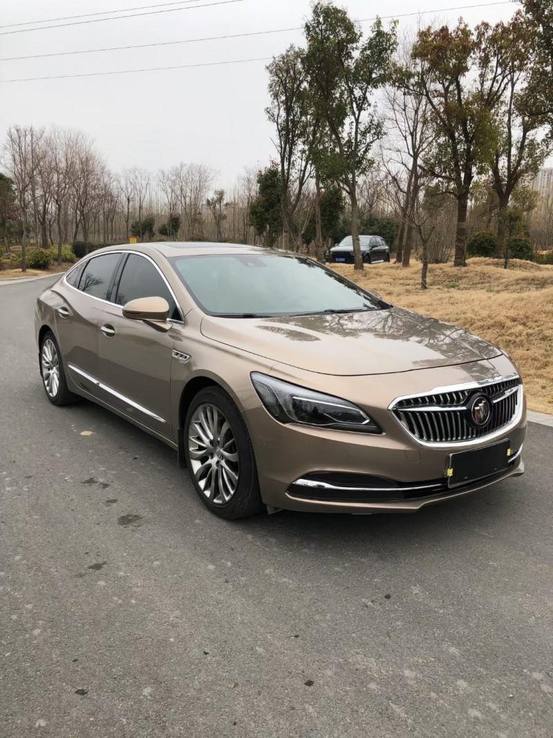 徐州16年别克君越2