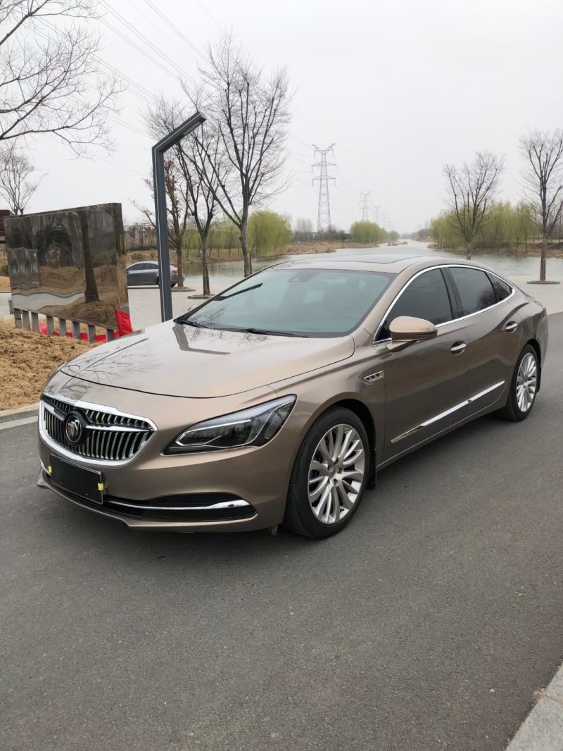 徐州16年别克君越3