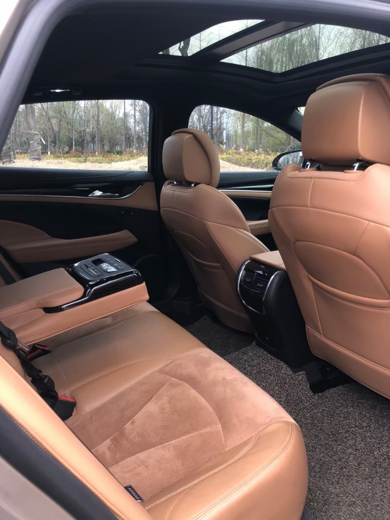 徐州16年别克君越6