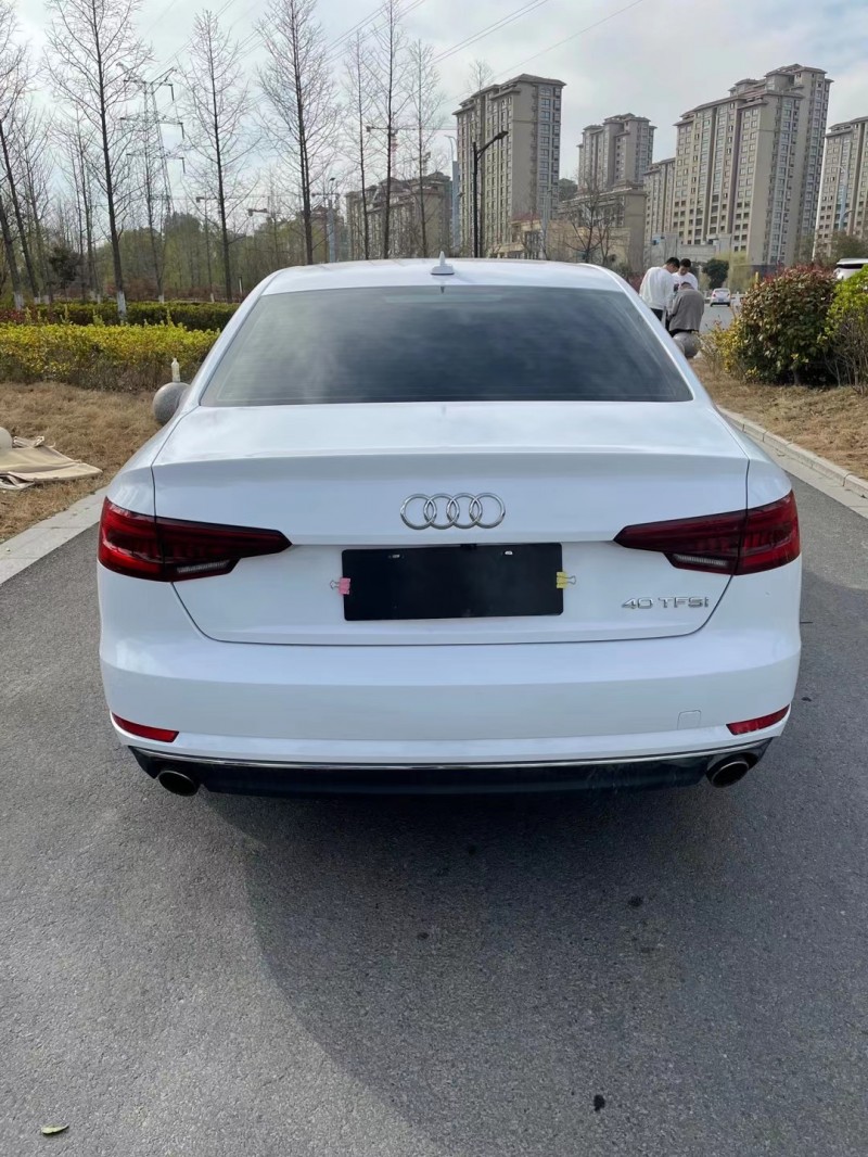 徐州18年奥迪A4L8