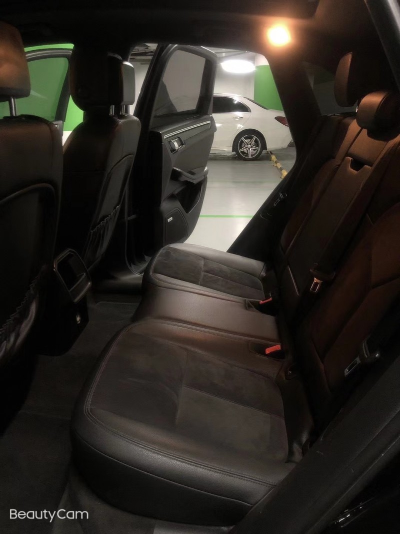 大連14年保時捷Macan4