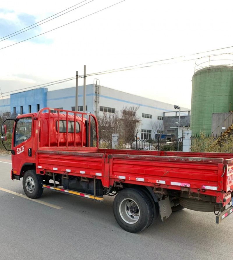 青岛19年解放解放卡车5