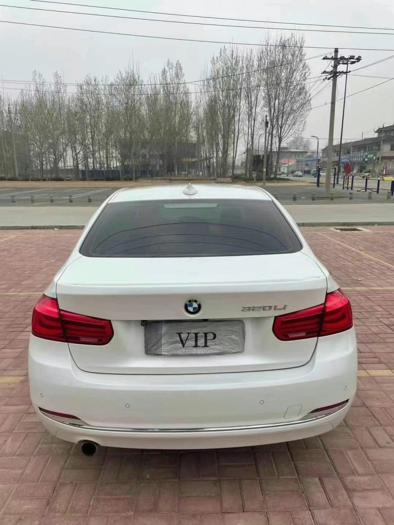 保定16年宝马3系9